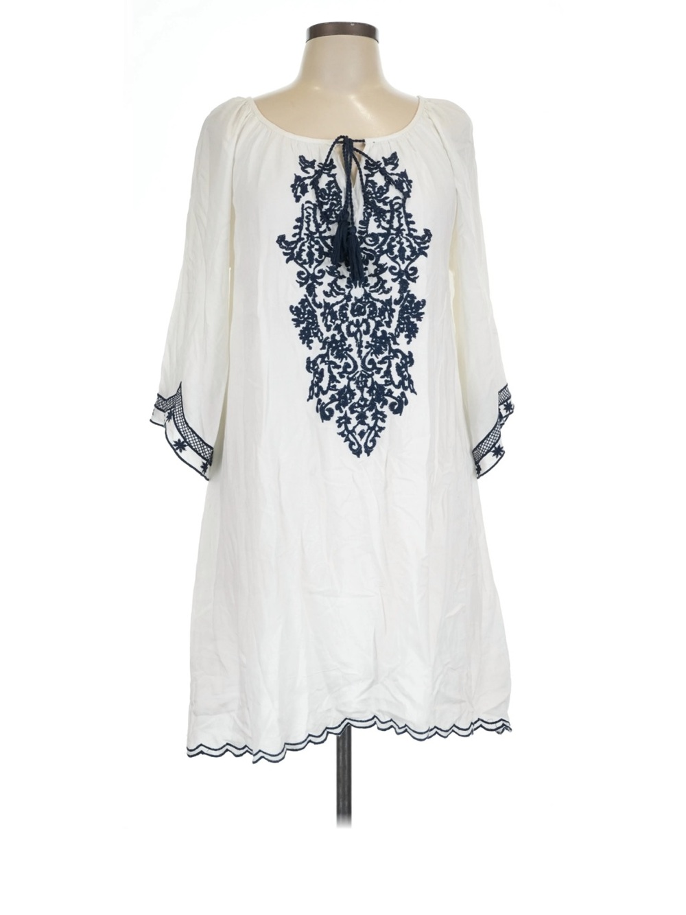 Solitaire Swim White and navy Bell Sleeve dress with Blue Detailing size small